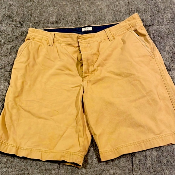 Mens flat front shorts - Picture 1 of 2